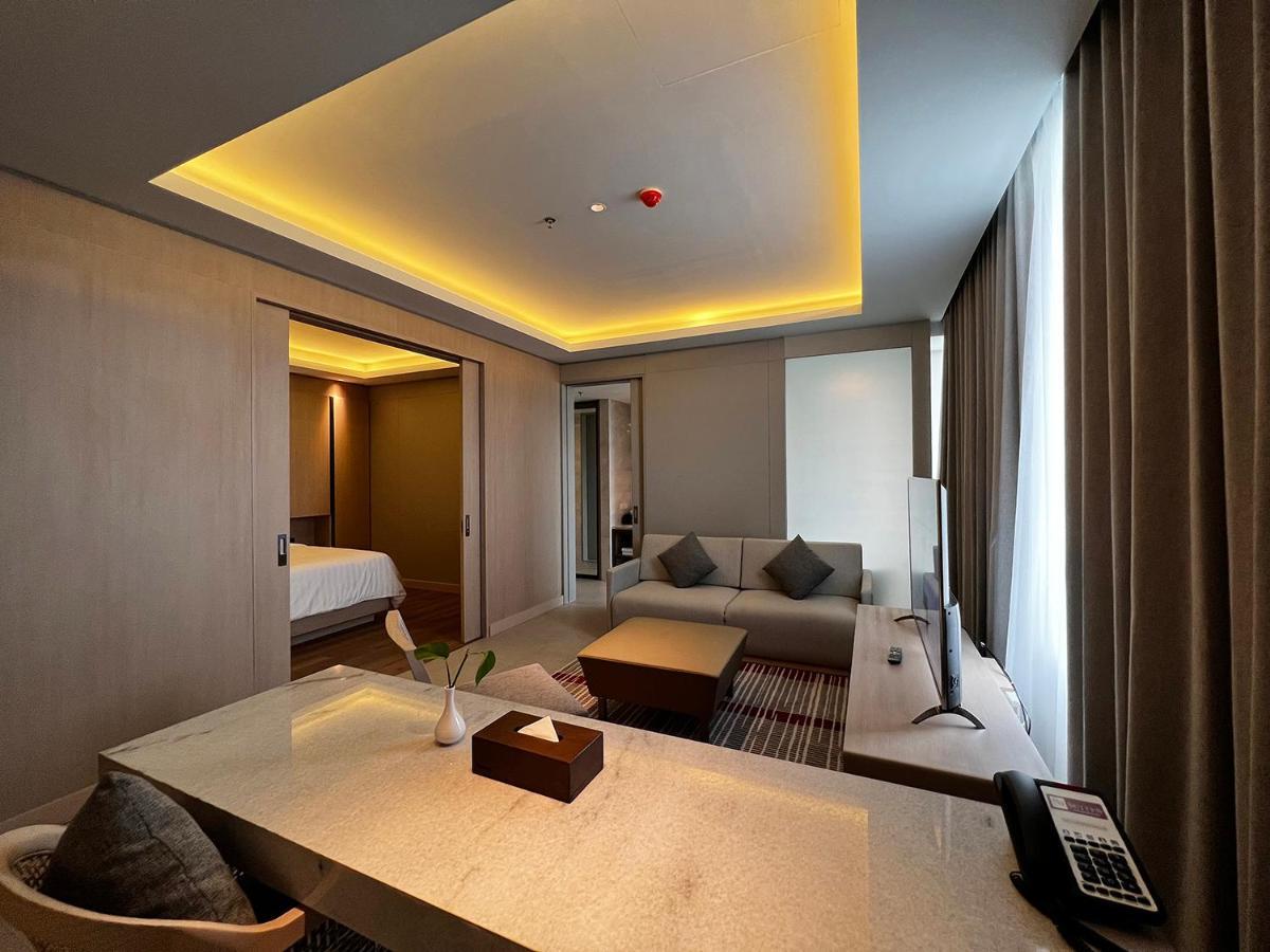 Ra Suites Simatupang Yakarta Exterior foto