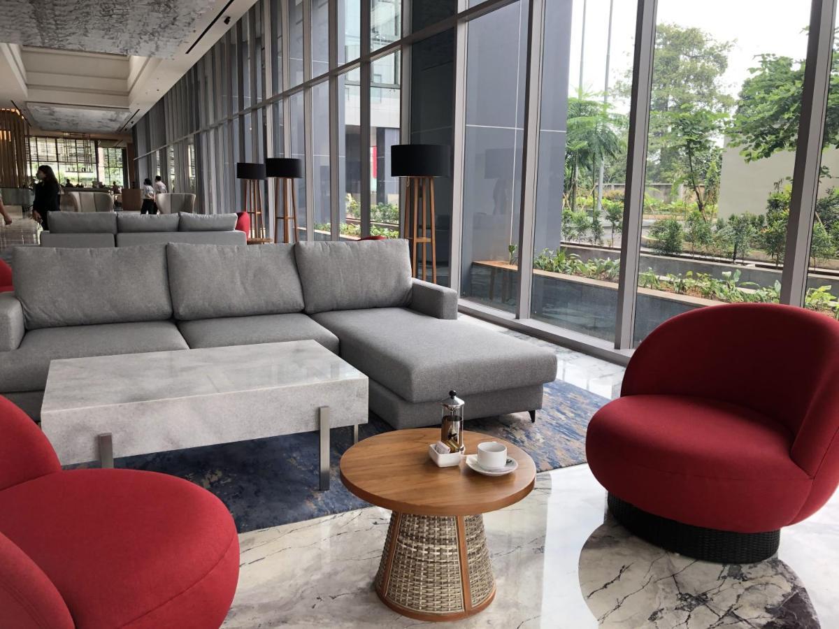 Ra Suites Simatupang Yakarta Exterior foto
