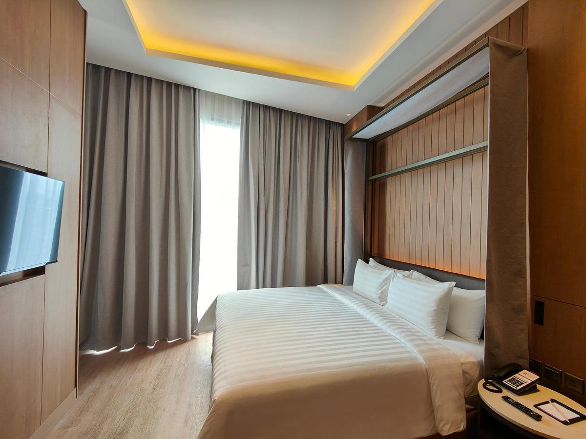 Ra Suites Simatupang Yakarta Exterior foto