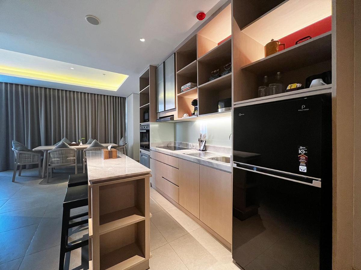 Ra Suites Simatupang Yakarta Exterior foto